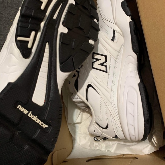 New Balance Men’s 407 Athletic Sneakers - Picture 3 of 4